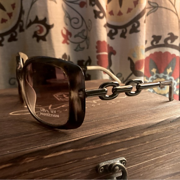 NWT Solargenic Women’s Fashion Sunglasses - Picture 2 of 3